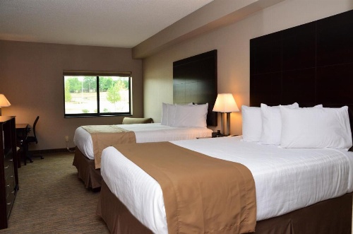 Qube Hotel - Polk City image 18