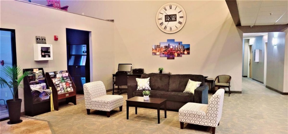 Qube Hotel - Polk City Main image